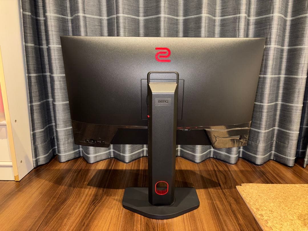 BenQ XL2411K 24インチ ゲーミングモニター　144Hz
