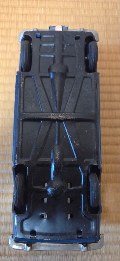 T*y様 【年代物】増田屋　ブリキ　ダットサン サニー1000　車