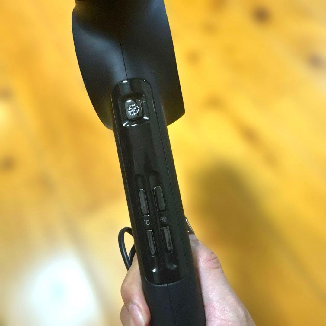 マグネットヘアプロ ドライヤーゼロ ブラックHCD-G05B