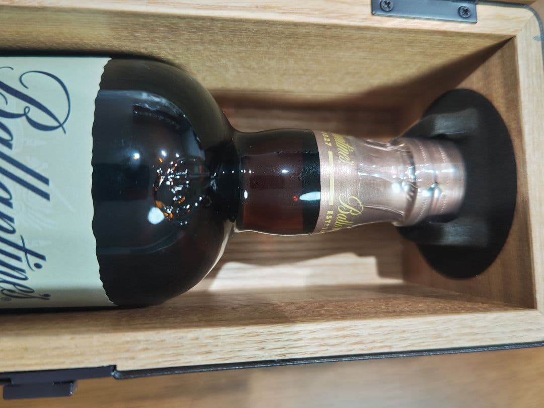 正規品　Ballantine's 30年 ウイスキー 700ml