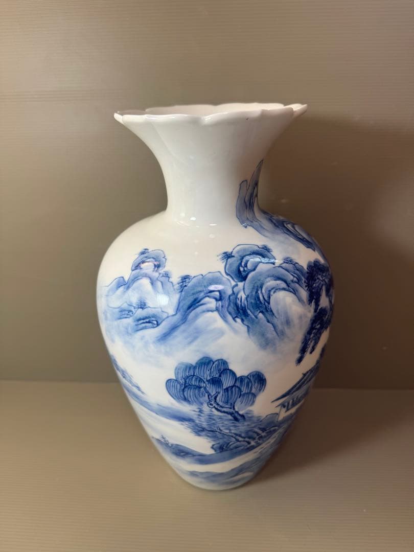 2902 松右衛門作　染付山水　花瓶　35cm