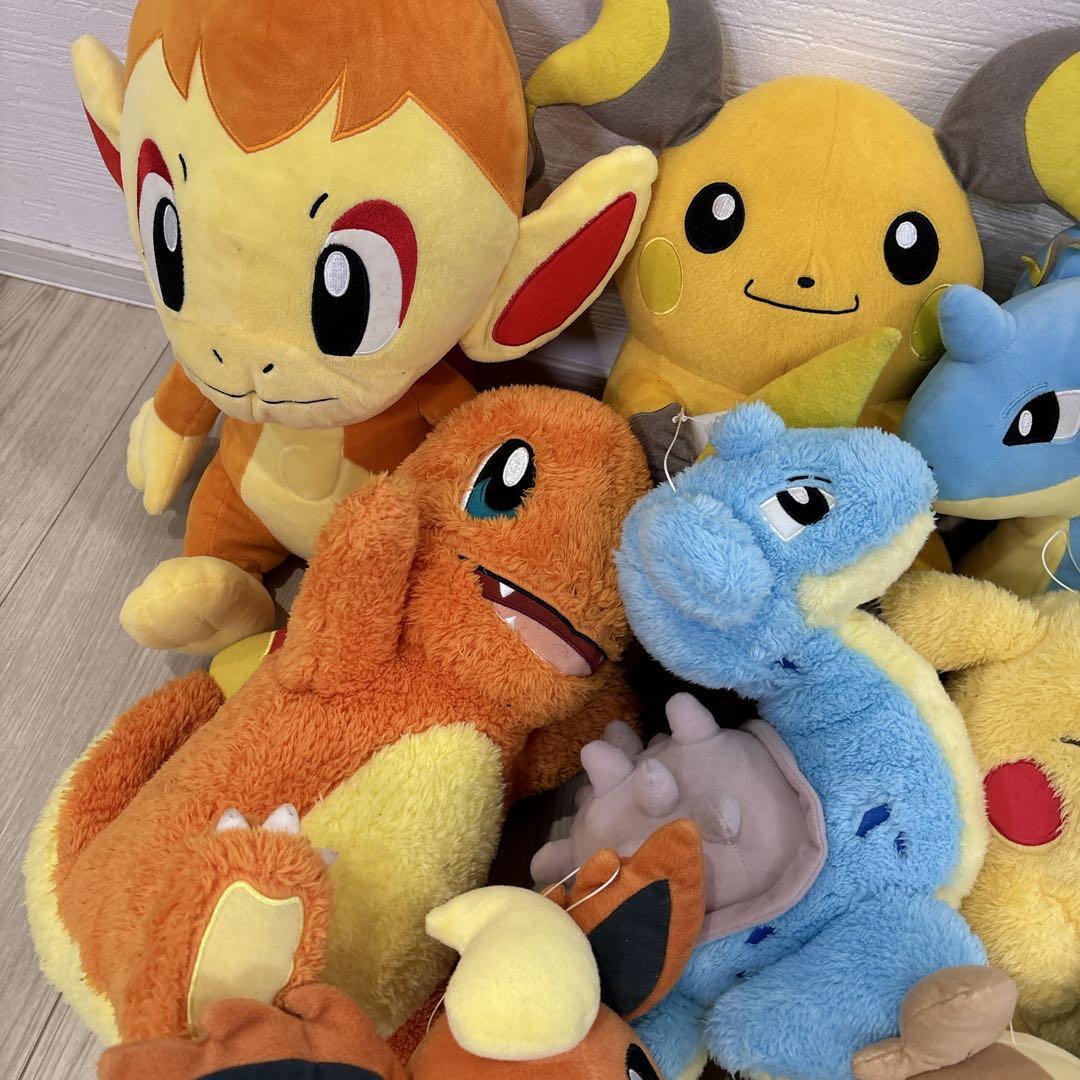 ポケモンぬいぐるみ　まとめ売り　19個　ピカチュウ　大量　フシギダネ