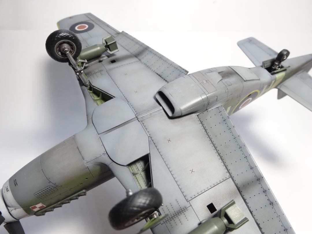 タミヤ1/48英国空軍「マスタングⅢ」完成品