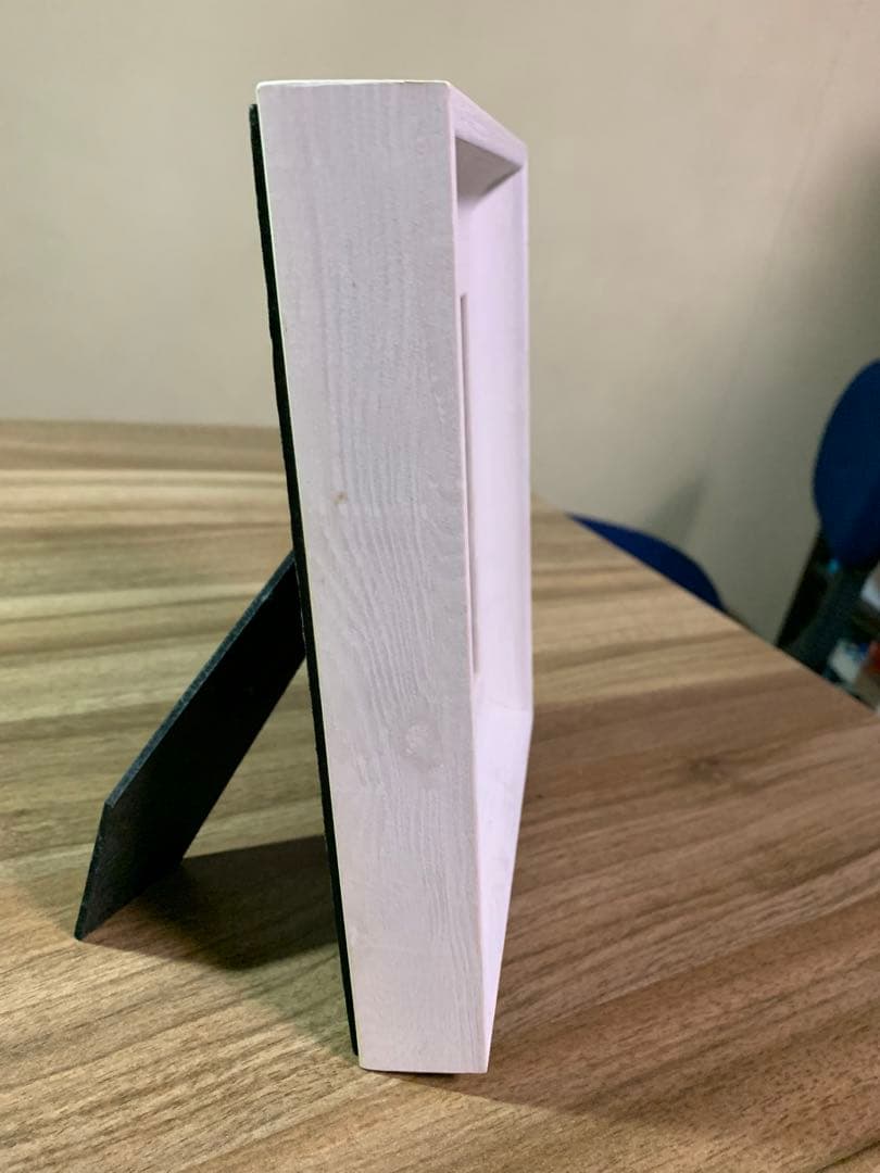 黒コンテ　デッサン　原画　ポストカードサイズ　額縁