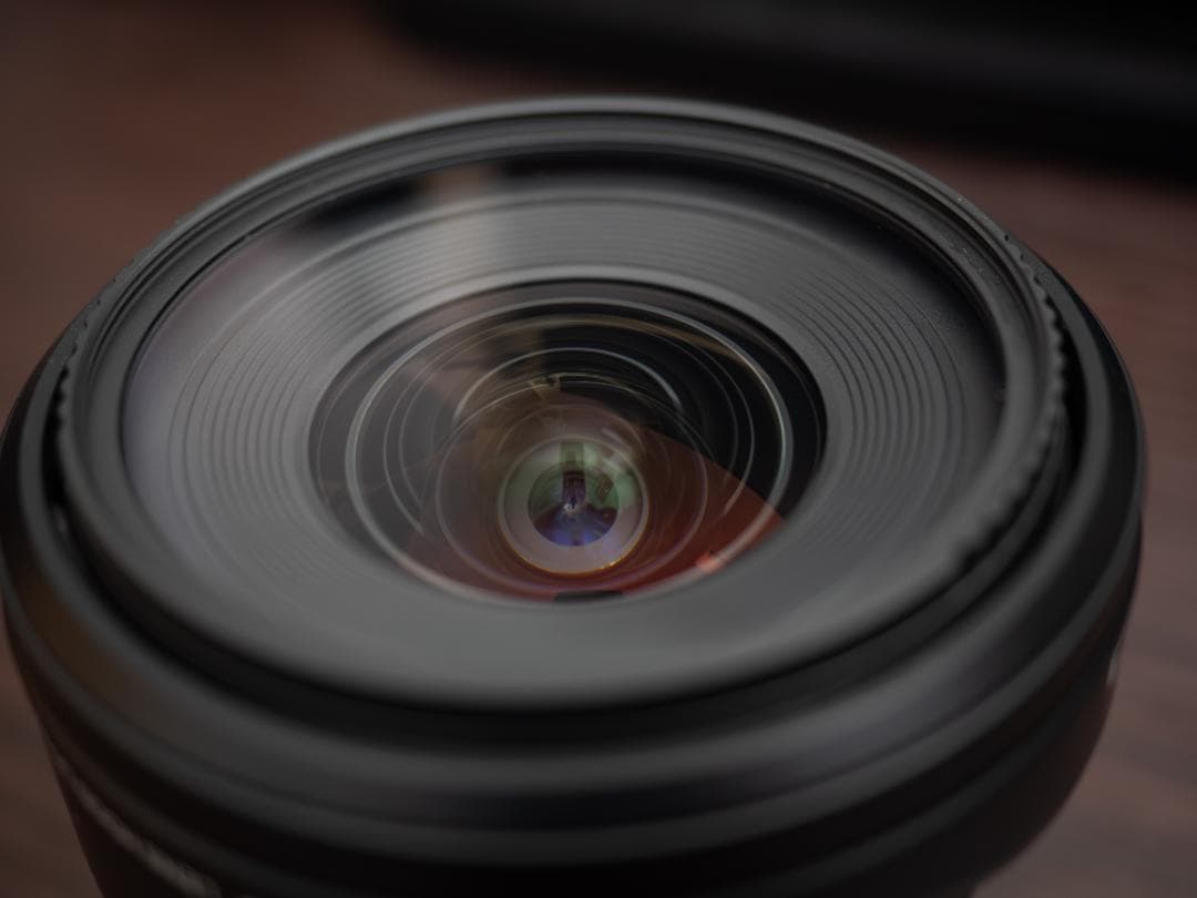 M.ZUIKO DIGITAL ED 8-25mm F4.0 PRO レンズ