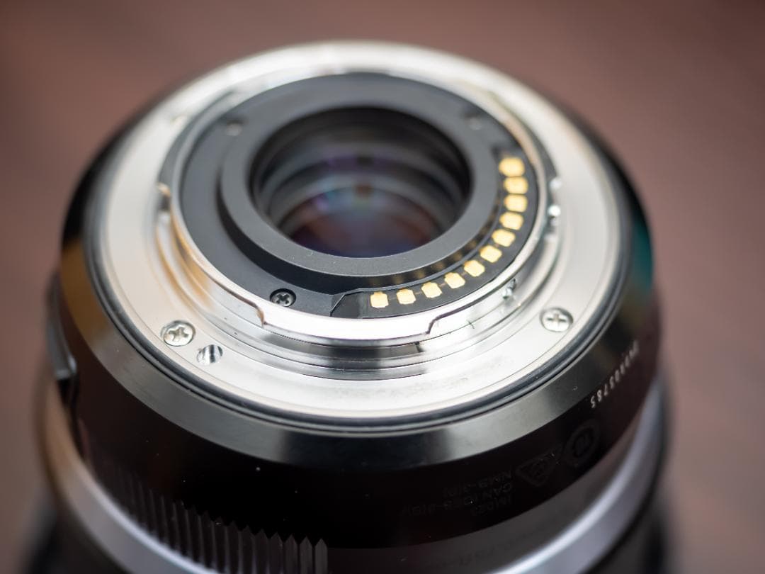 M.ZUIKO DIGITAL ED 8-25mm F4.0 PRO レンズ