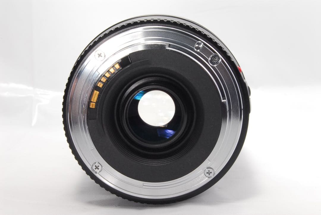 超望遠レンズ⭐️Canon EF 75-300mm 運動会 お遊戯会 にオススメ