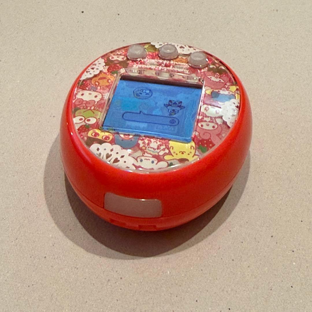 【美品】たまごっち みーつ　サンリオキャラクターズ