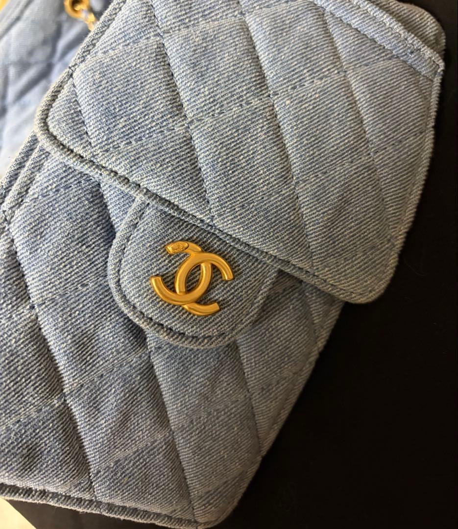 CHANEL デニムブルー キルティングバッグ