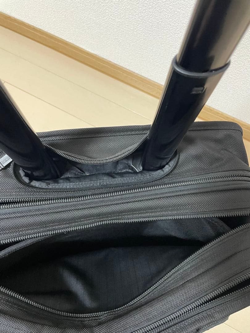 TUMI キャリーケース ビジネスバッグ 拡張 2輪 ブラック