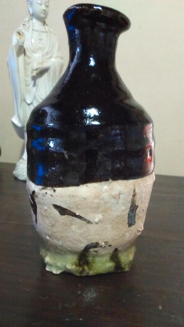 加藤委　黒とくり　織部風　徳利　共箱・無傷