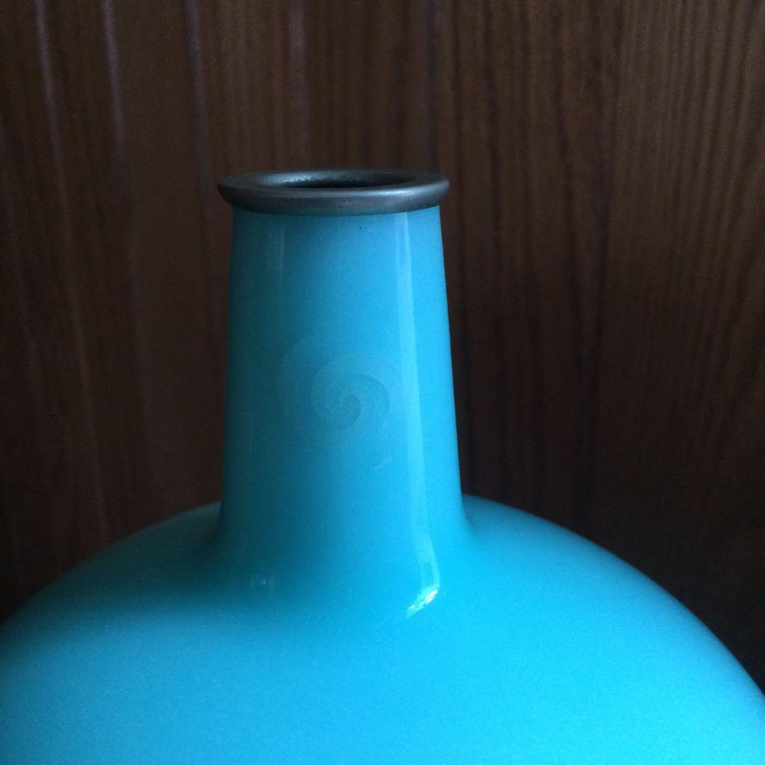 安藤七宝店製、青玉釉唐草文花瓶、一輪挿し、箱付き