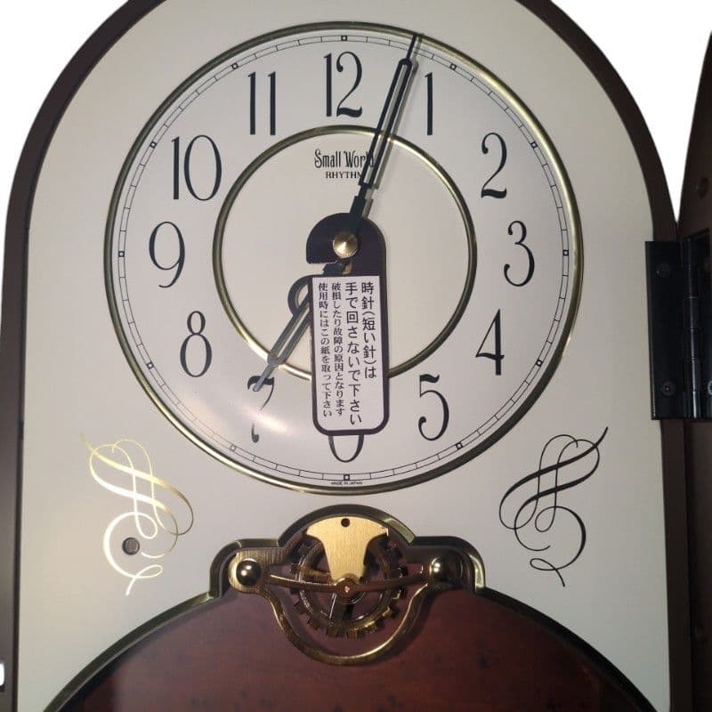 美品　RHYTHM　掛け時計　オルゴール　4MH730RN　リズム　からくり時計