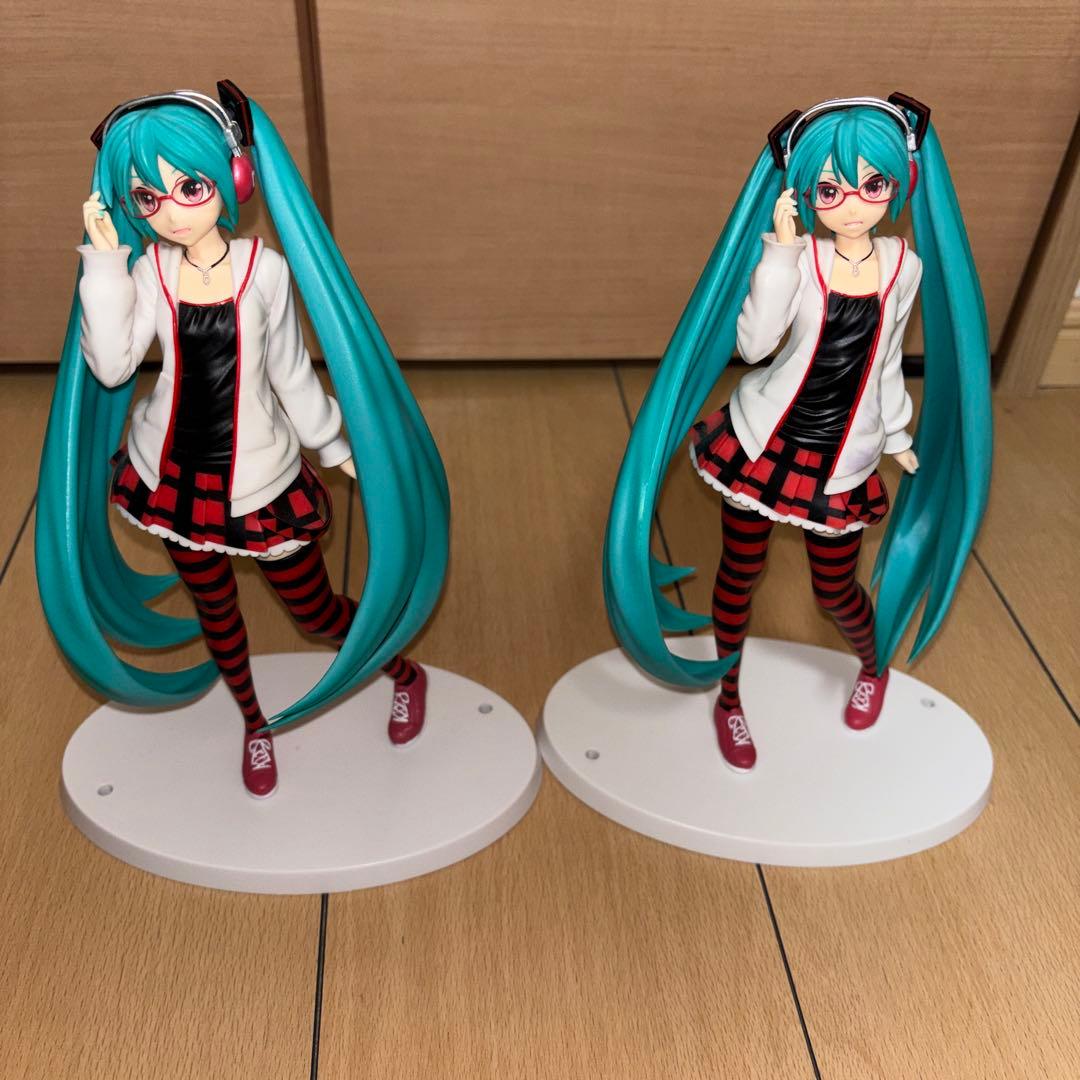【4体セット】 初音ミク フィギュア にゃんこ ナチュラル リボンガール