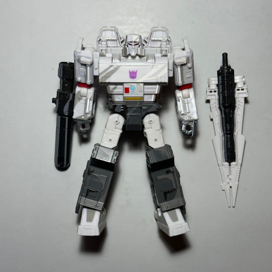 海外限定 SIEGE WFC-S66 メガトロン