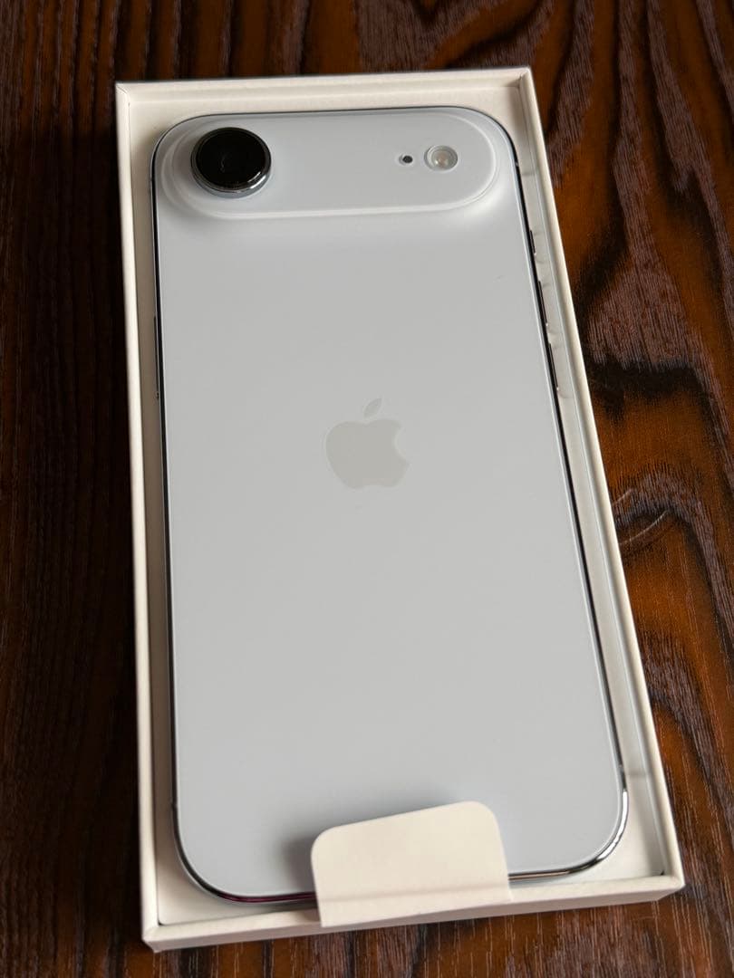 Apple iPhone Air 256GB スカイブルー　SIMフリー