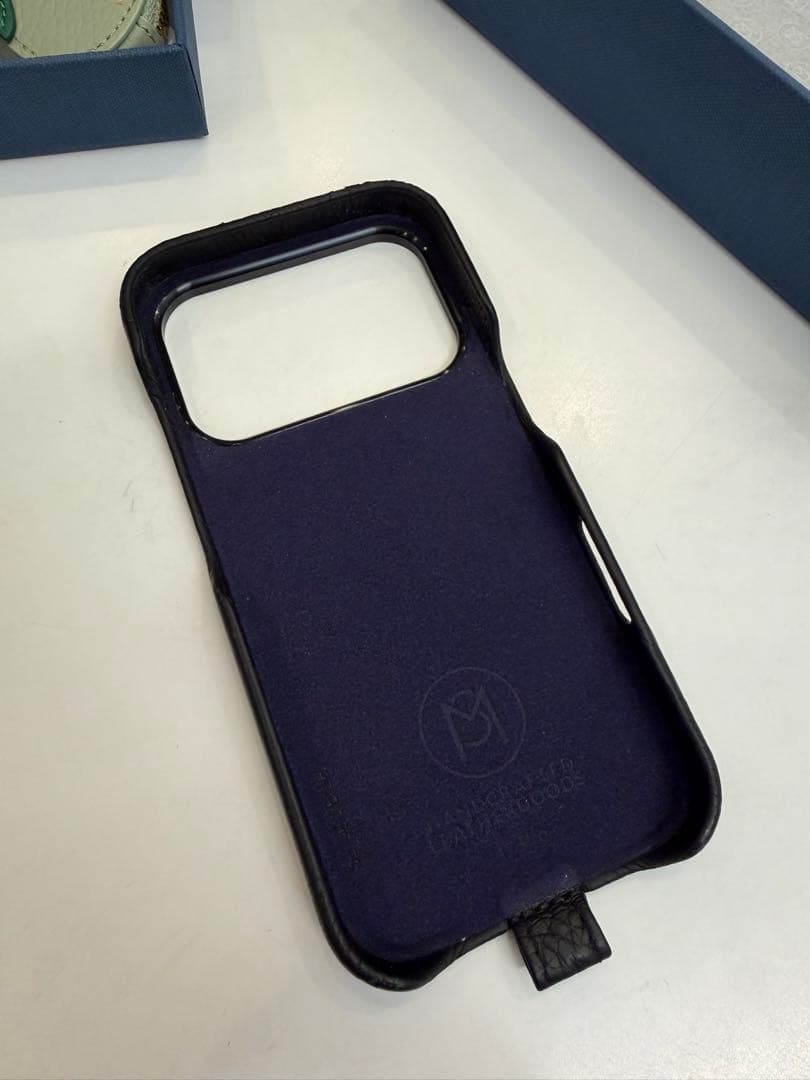 MAISON de SABRÉ iPhone17Pro用ケース