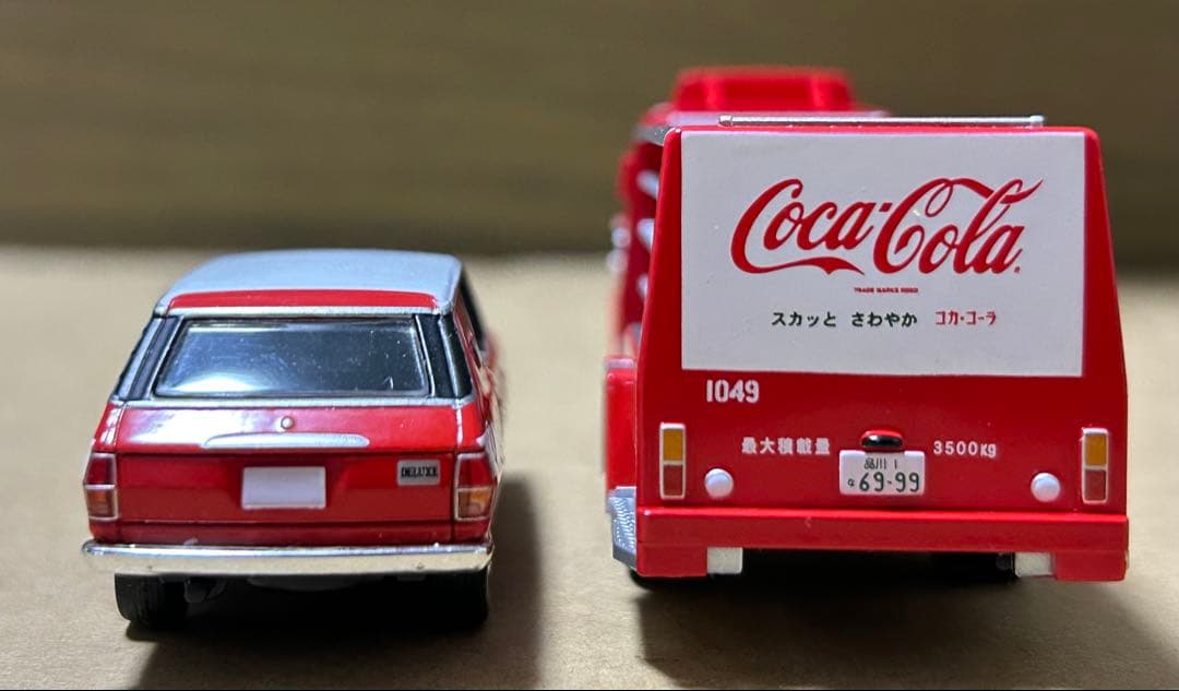 トミカリミテッドヴィンテージ コカコーラ 2台セット