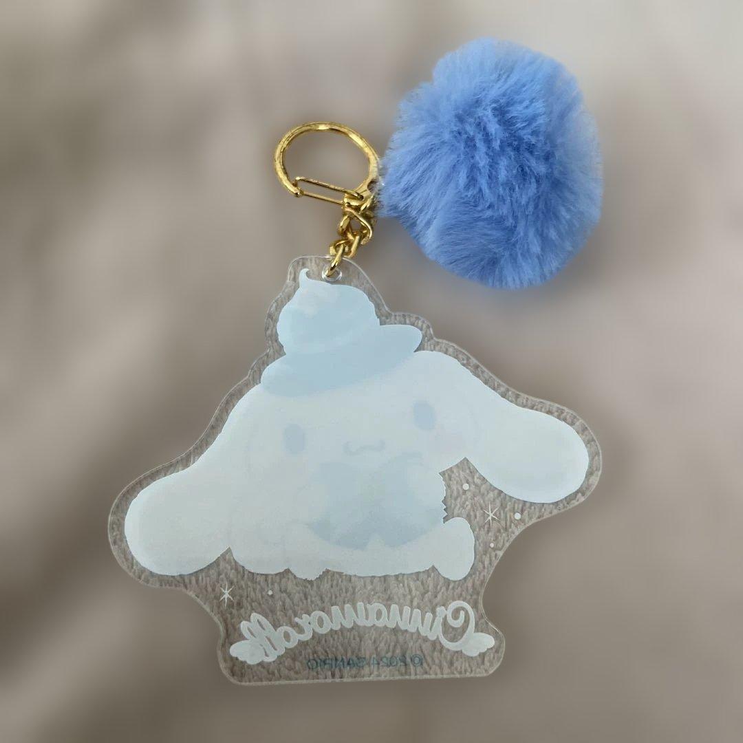 シナモンロール アクリルキーホルダー ファー付き