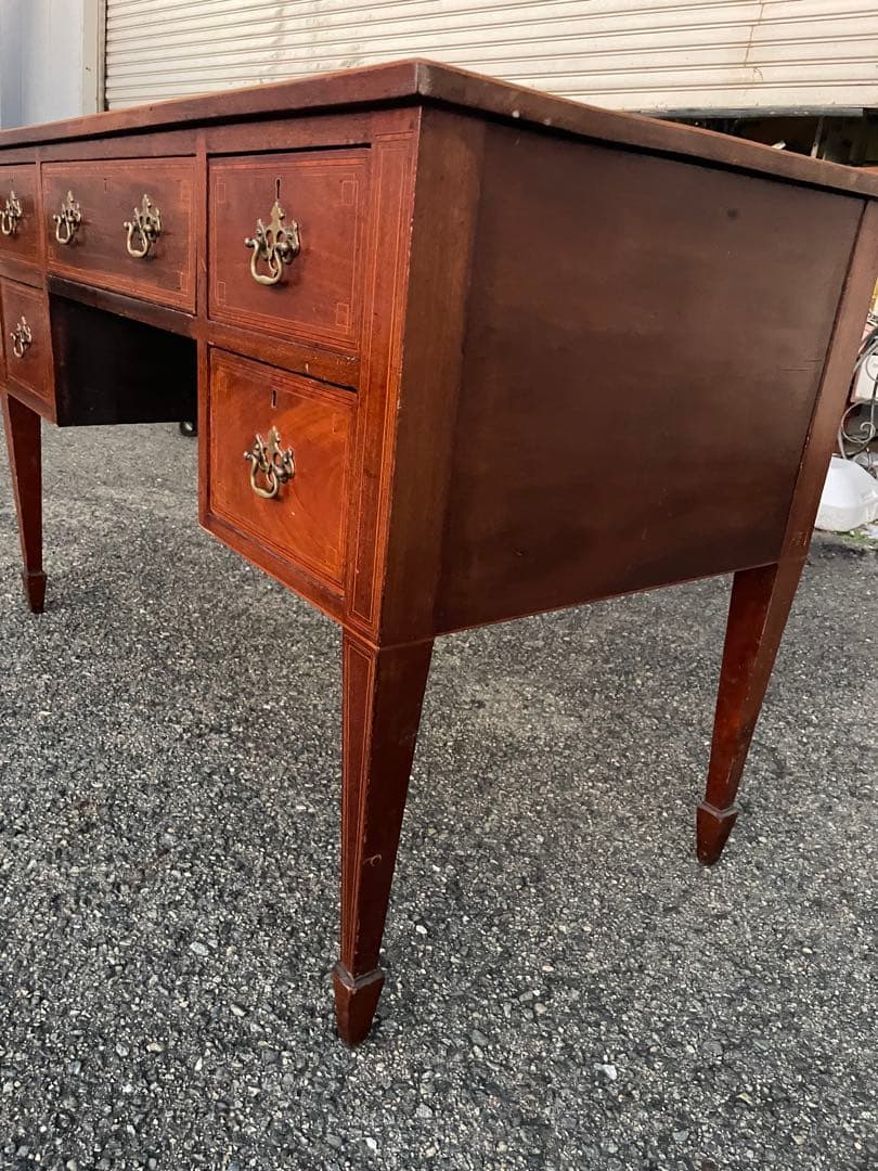 イギリス　書斎机　デスク マホガニー材 アンティーク　デスク　両袖　クラシック