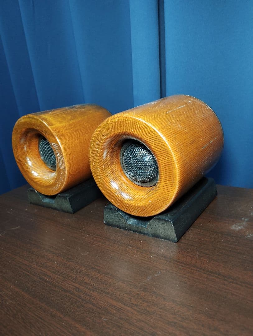 スーパーツィーター　バナナプラグ　スピーカーケーブル付　豊かな音場の支えに