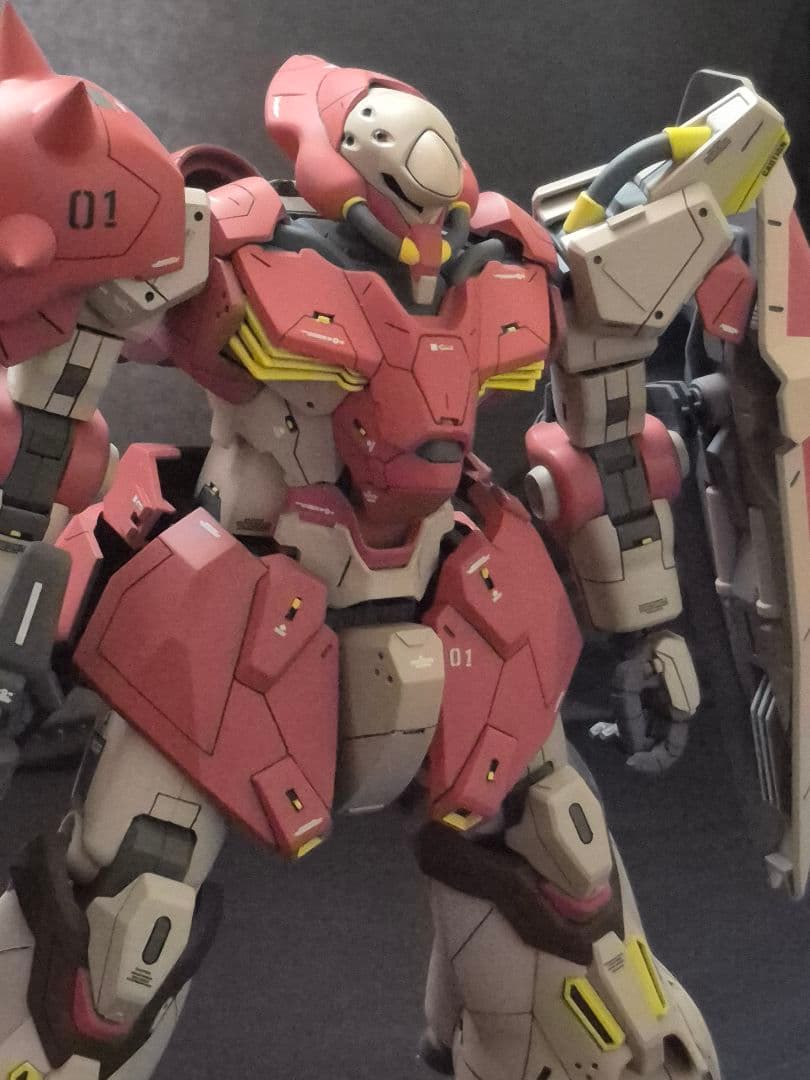 本日20時までの限定値下げバンダイHGメッサー改修完成品