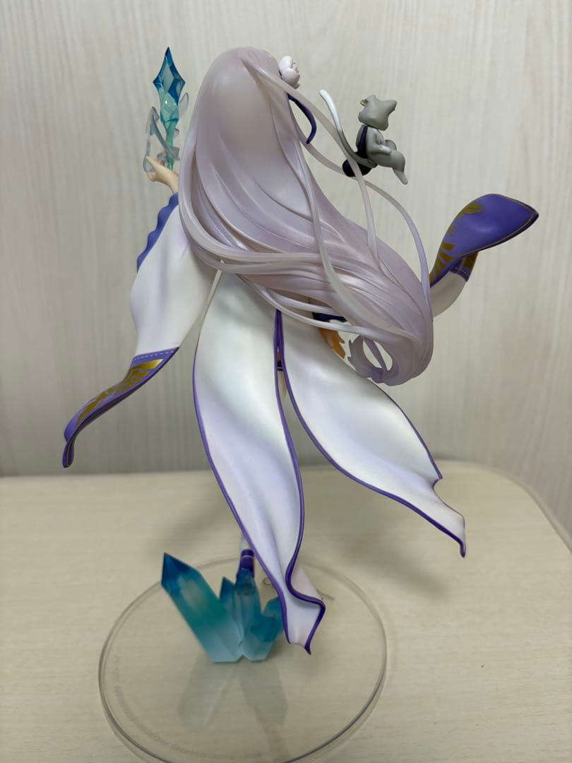 Re:ゼロから始める異世界生活　エミリア　フィギュア　ALPHA×OMEGA