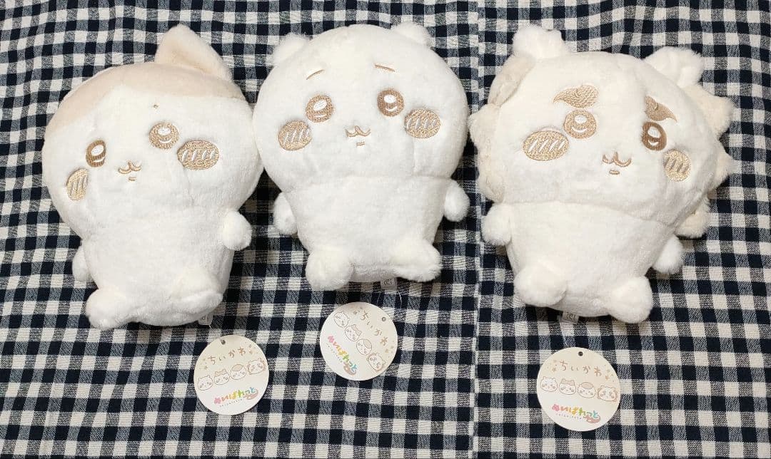 ちいかわ　ぬいぐるみ