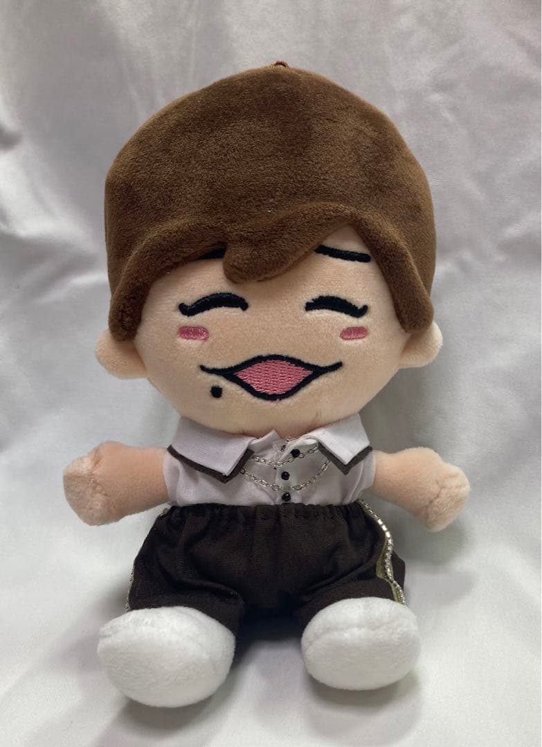 なにわ男子　ちびぬい　衣装