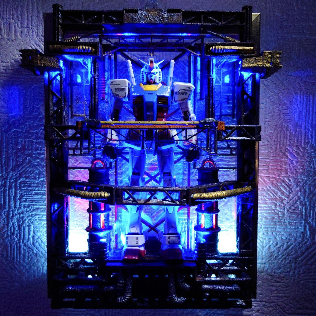 光るっ!! 壁かけガンプラ格納庫 RX-78-2 ガンダム