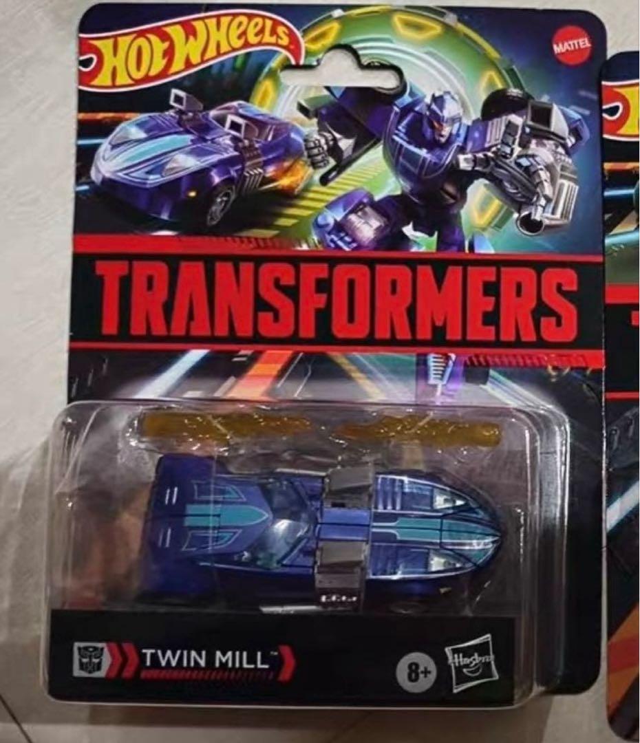 トランスフォーマー ✖️ホットウィール コラボ フィギュア 「ダブルエンジン」