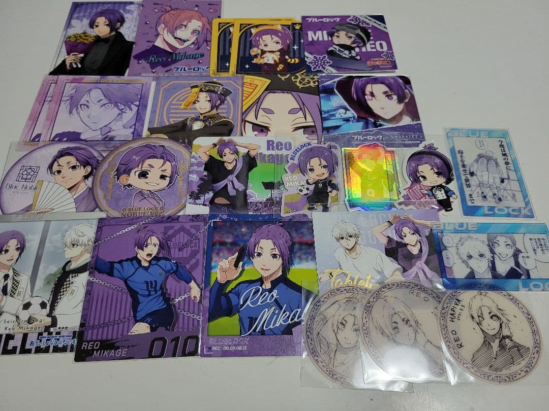 ブルーロック 御影玲王 缶バッジ アクスタ ふぁぼか ちびぐるみ おまんじゅう