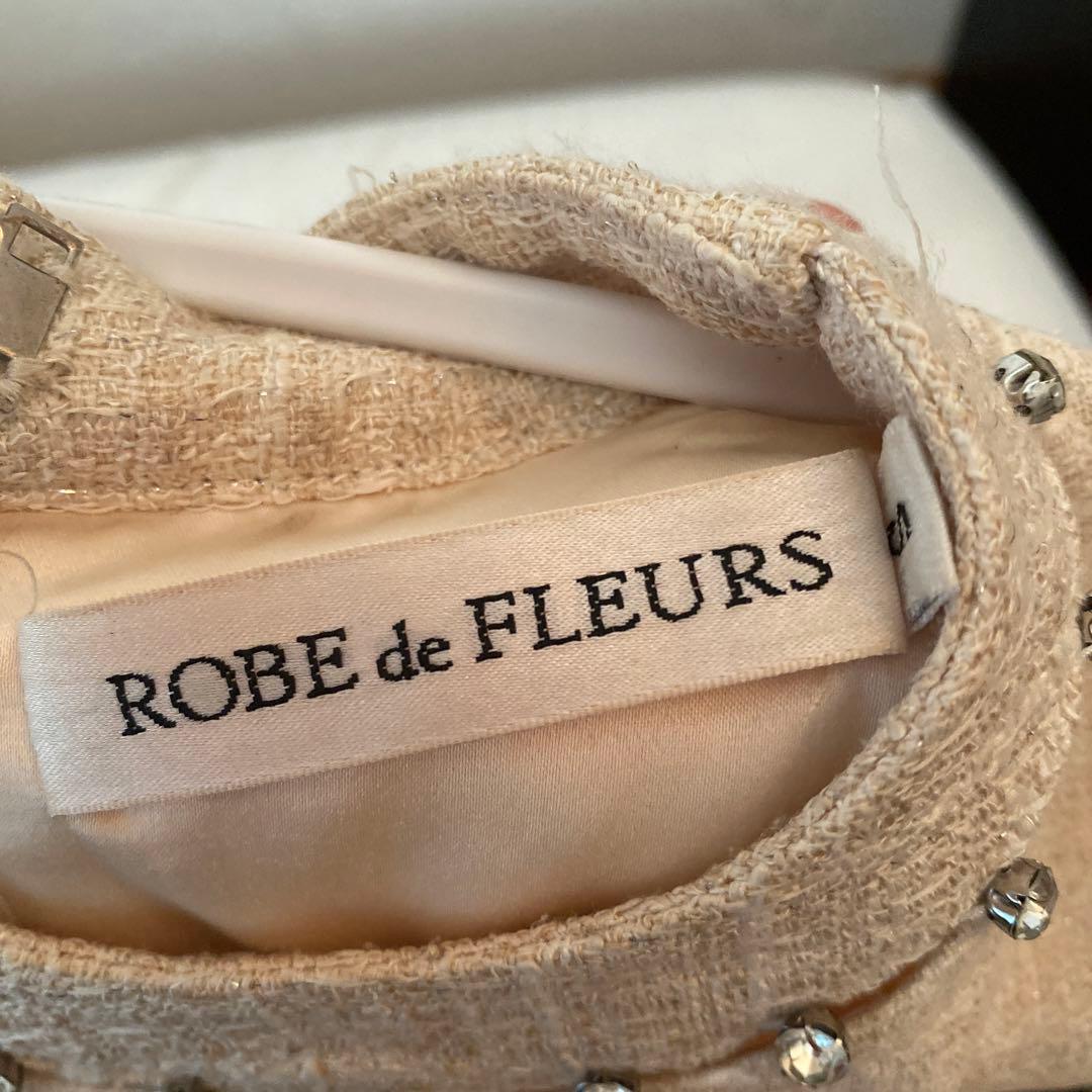 ローブドフルール　アイボリー ハイネックドレス ビジュー付き