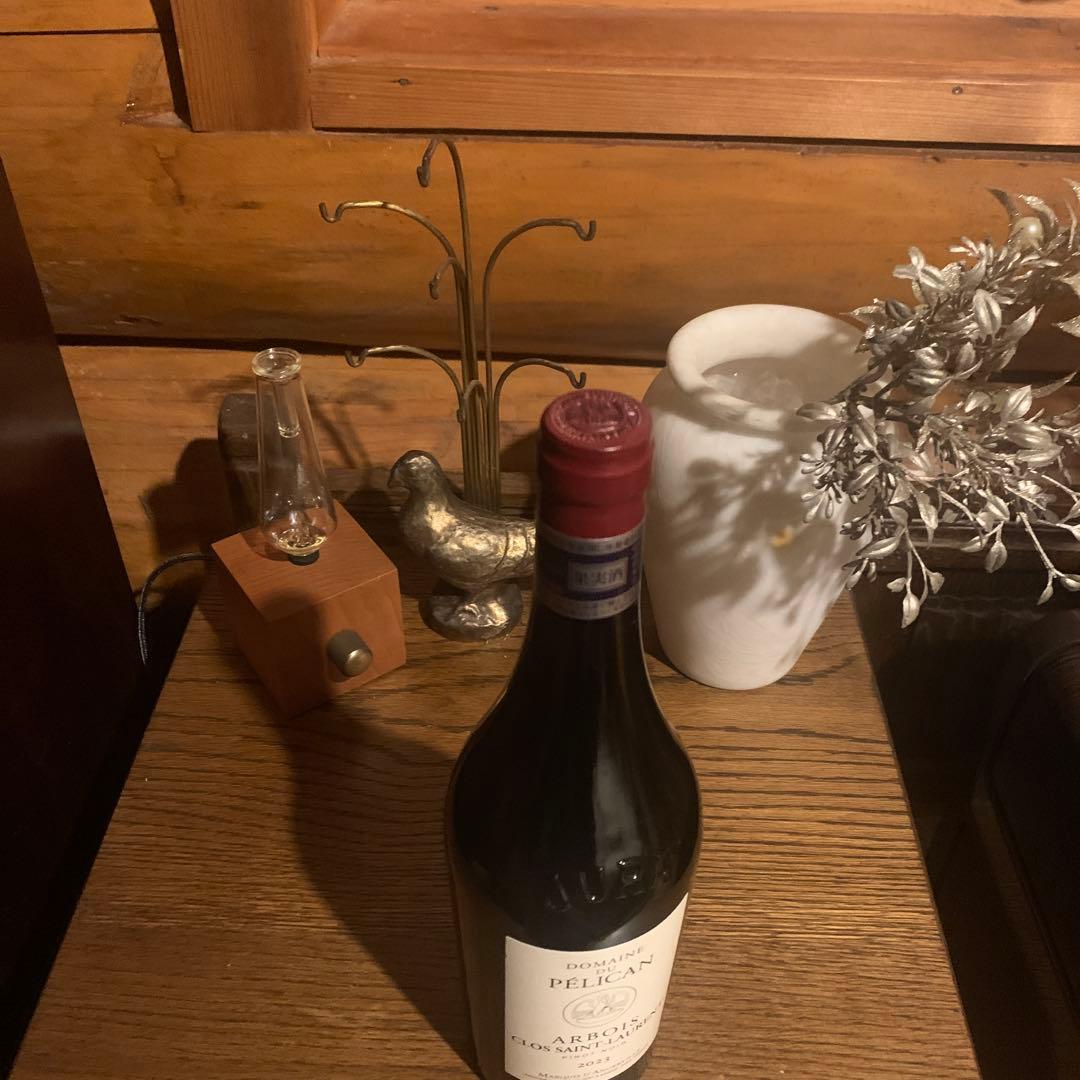 ドメーヌ デュ ペリカン アルボワ クロサンローラン ピノノワール 2023
