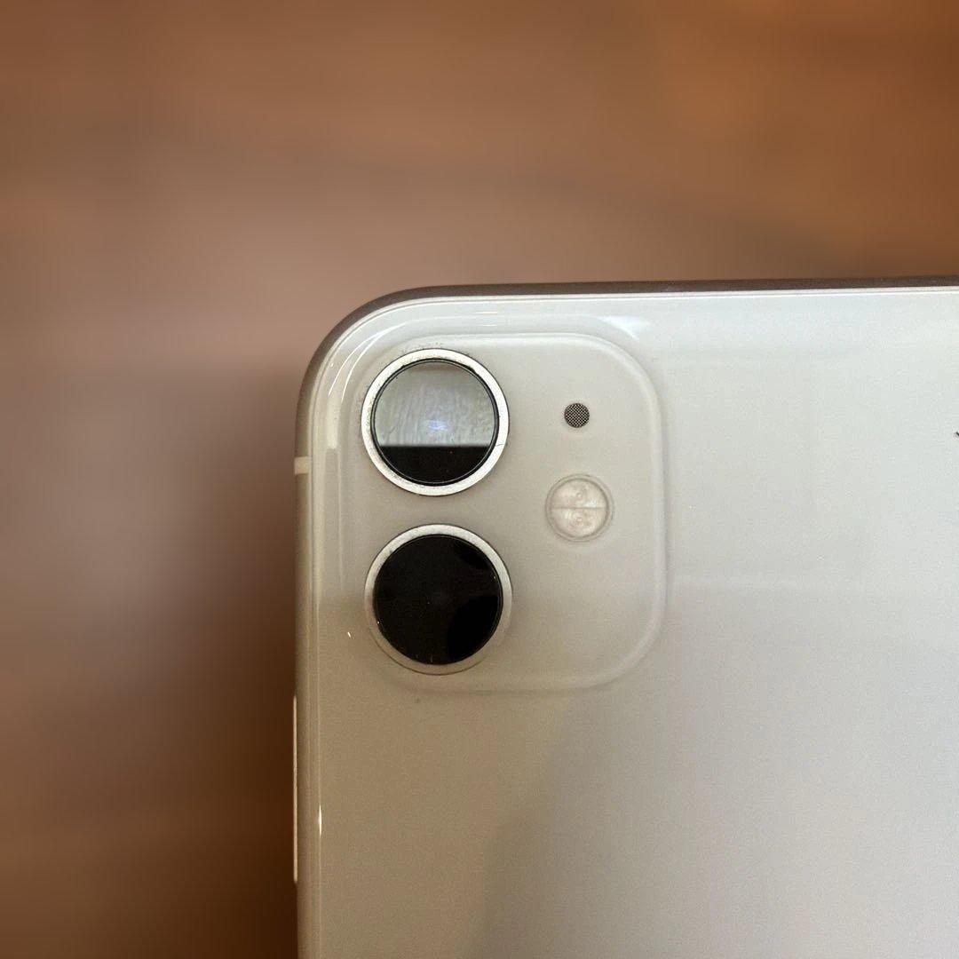 iPhone11 128GB ホワイトSIM フリー