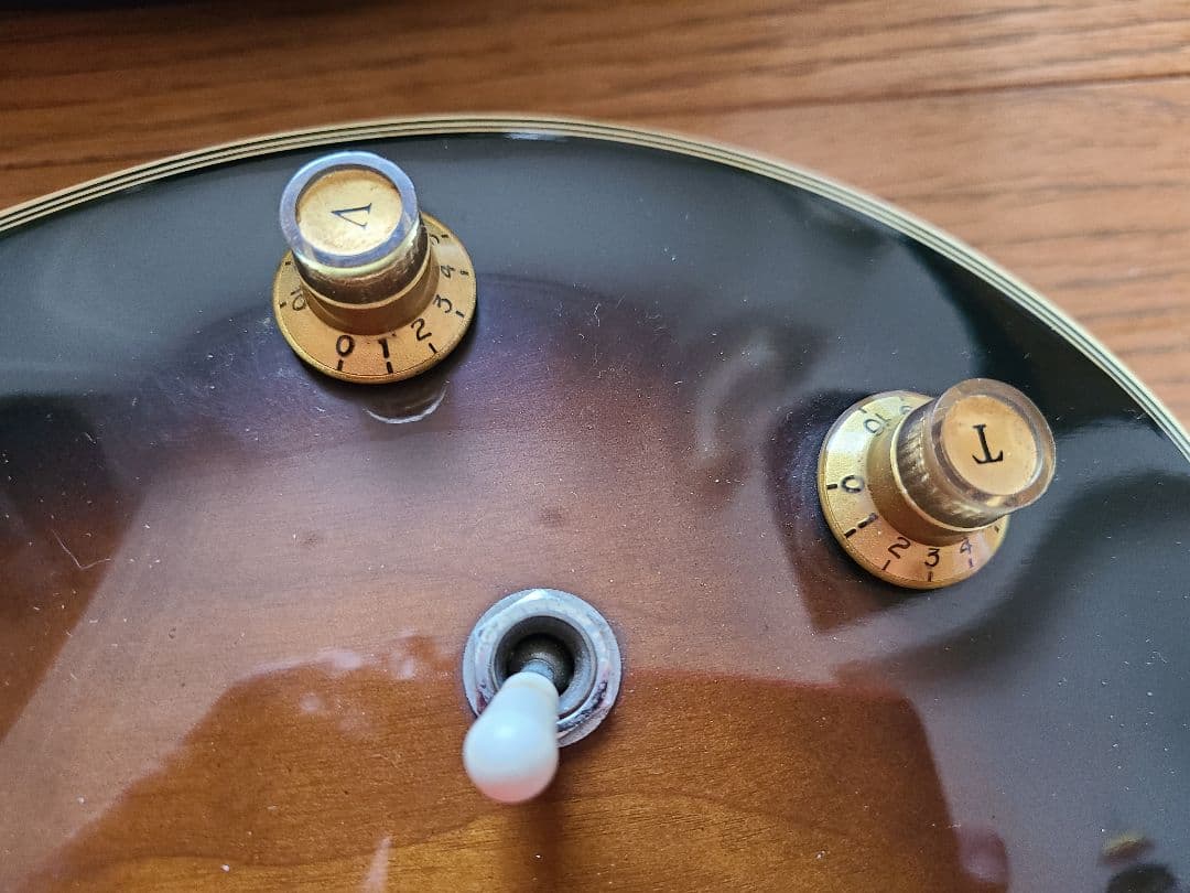 シ*9様 エレキギター