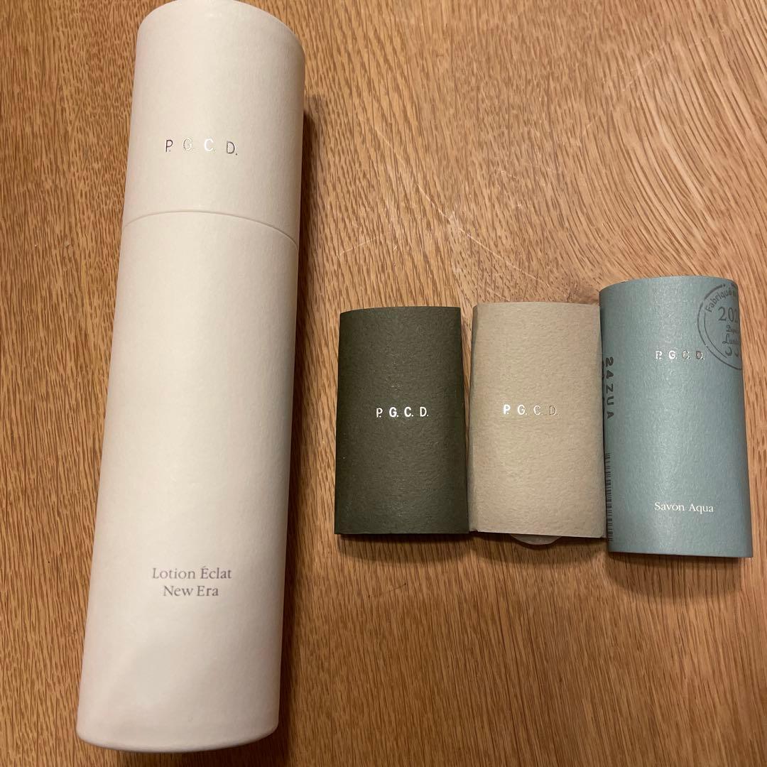 P.G.C.D.ロシオンエクラニューエラ200m moonです。