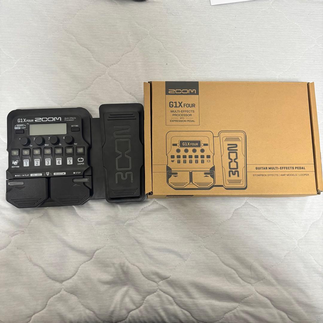 ZOOM G1X FOUR 極美品 『シールドおまけ付き』