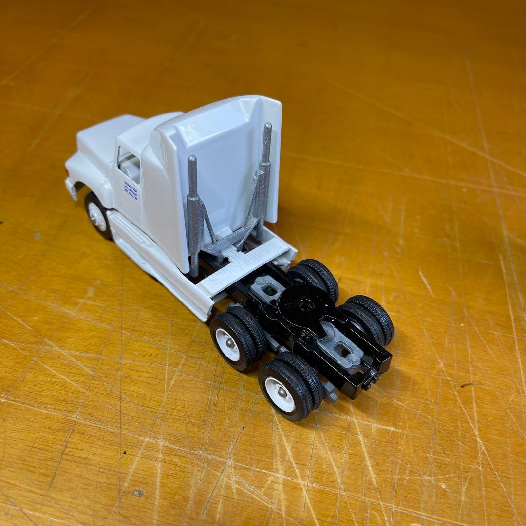 トラックトレーラー ウィンロス社　SQA ハーマンミラー