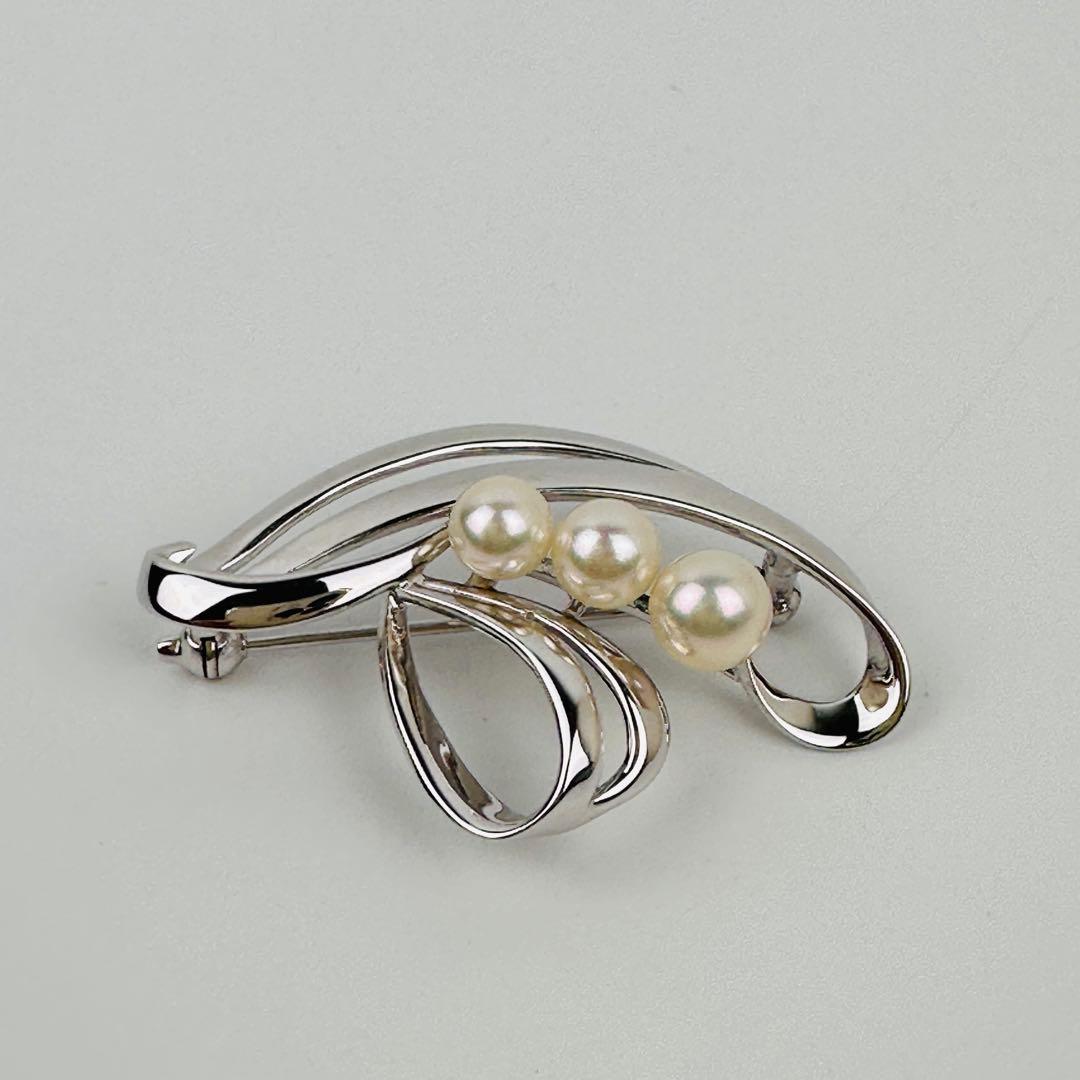美品　ミキモト　シルバー 真珠 ブローチ　コサージュ　アクセサリー　ロゴ