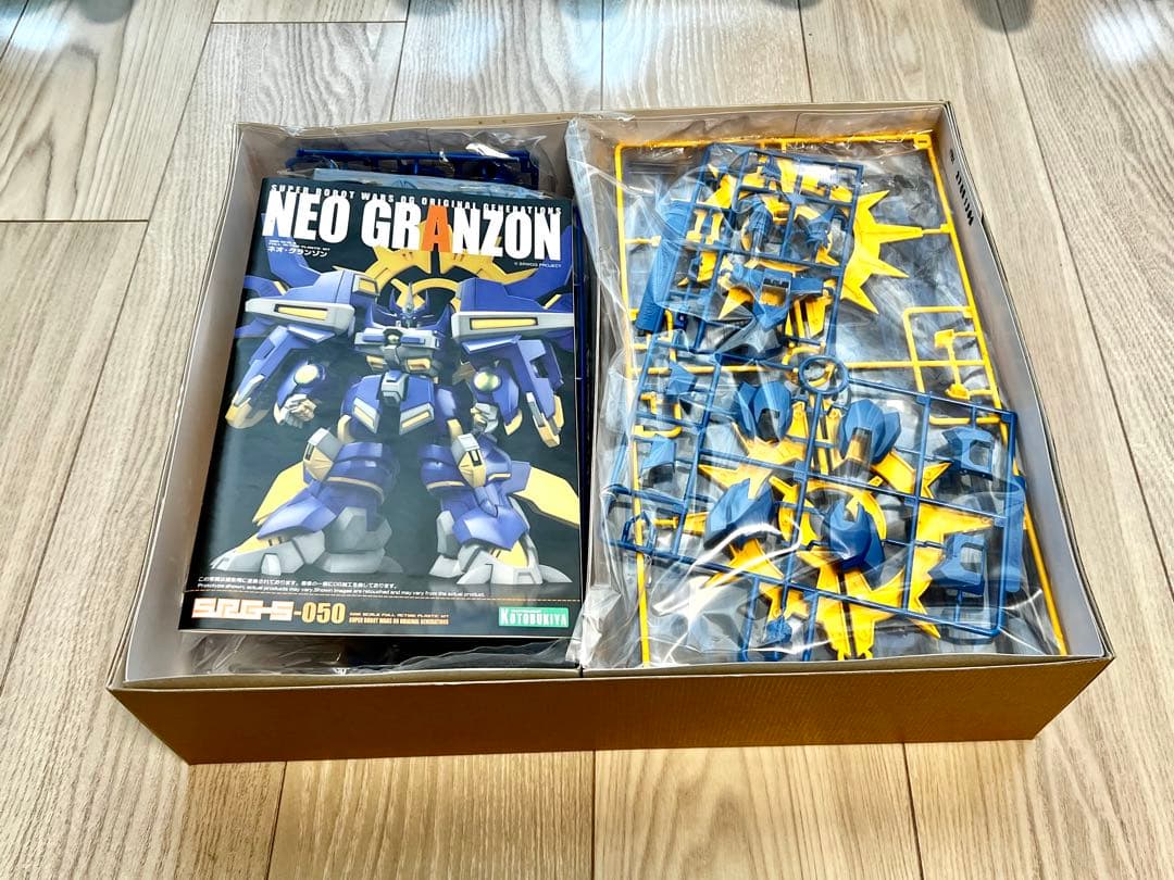 スーパーロボット大戦 ネオ・グランゾン プラモデル 新品・未使用品