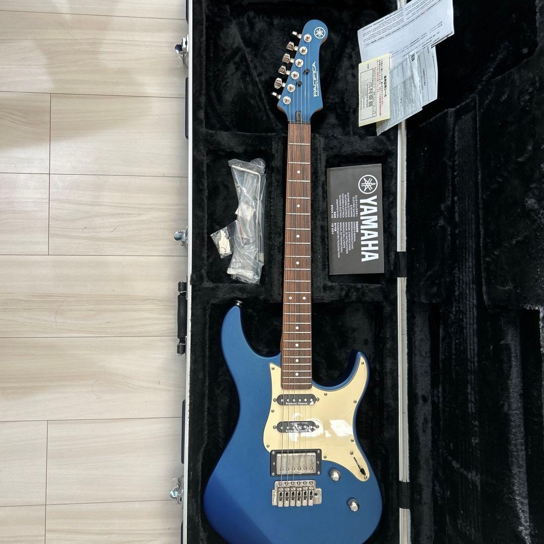 ギター　YAMAHA Pacifica 612