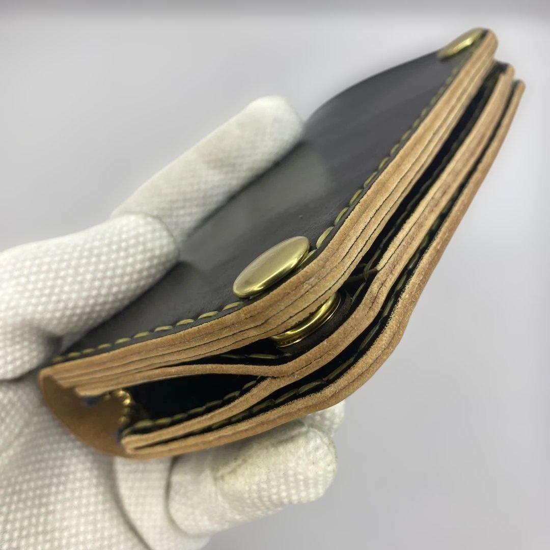 人気の折らずお札収納 丘染めブラックの無骨トラッカーウォレット T-MTW726