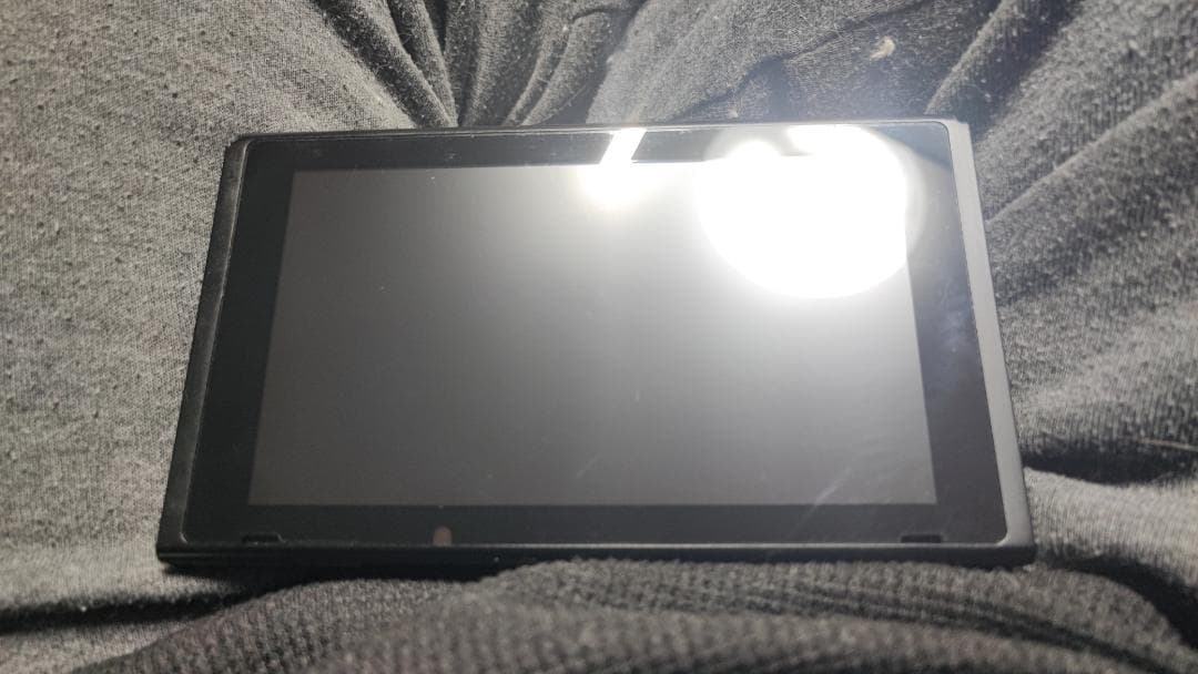 【未対策機】Nintendo Switch 本体のみ　訳アリ