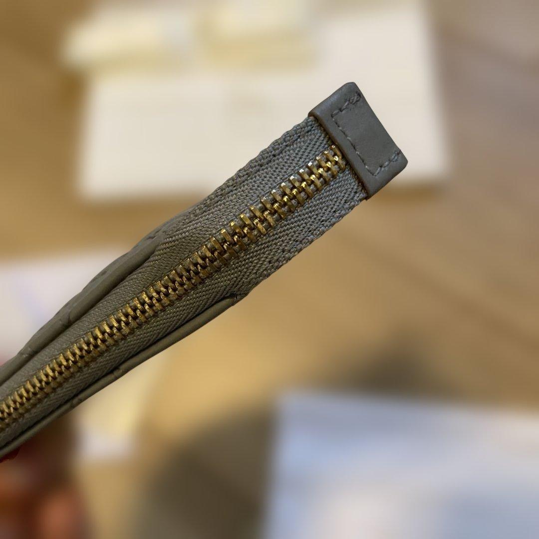 美品　DIOR レディディオール ジップ キーケース ケース　水色　ブルー