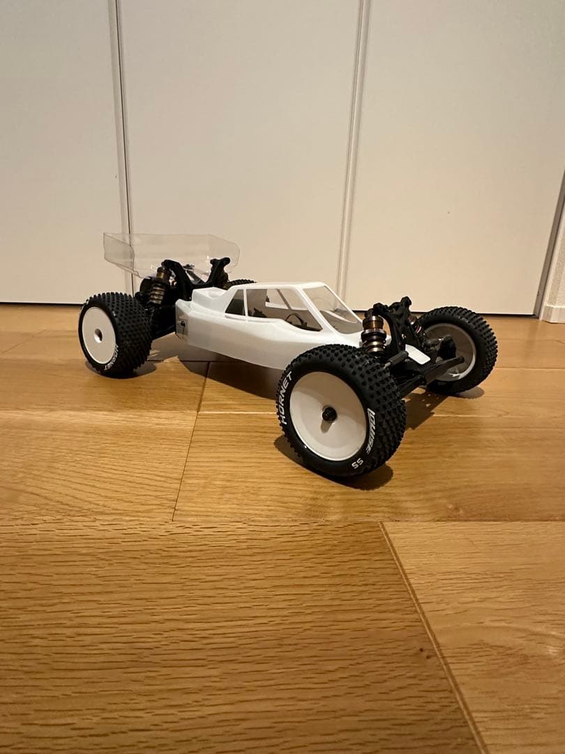 KYOSHO ULTIMA RB6 ラジコン