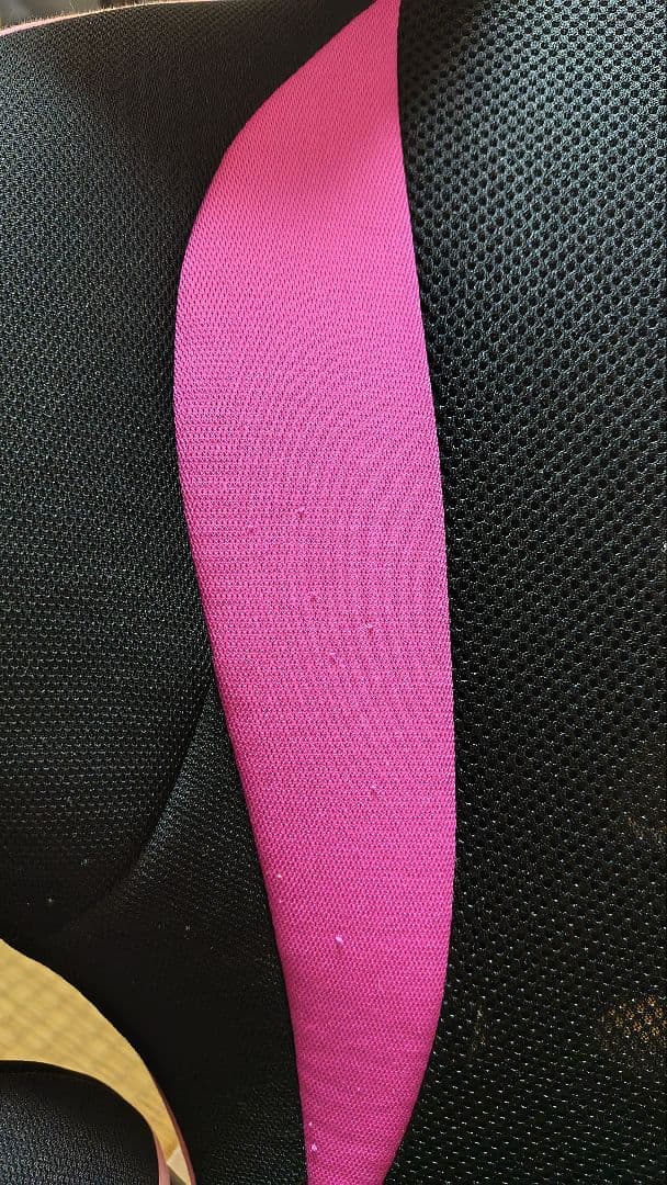 エールベベ　ジュニアシート 9kg-36kg対応