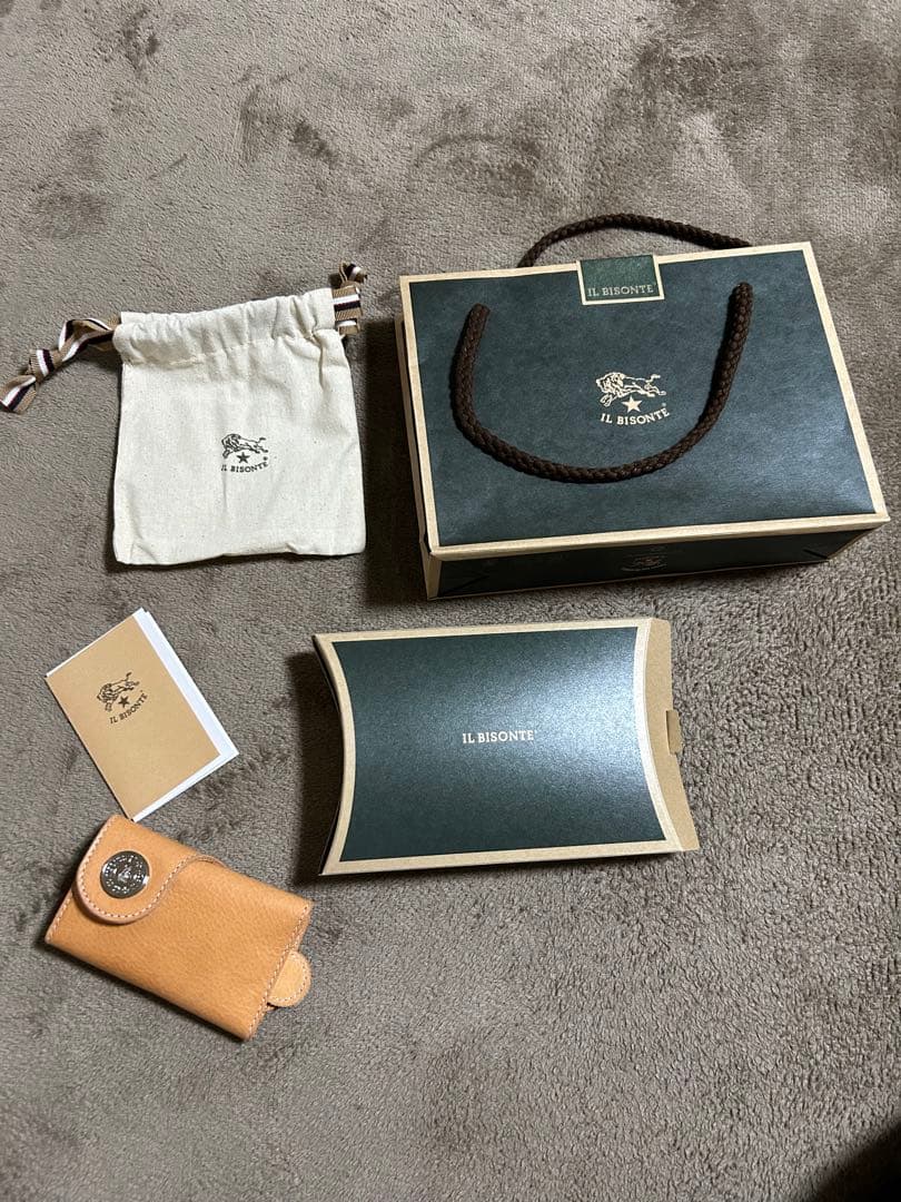IL BISONTE キーケース　新品未使用