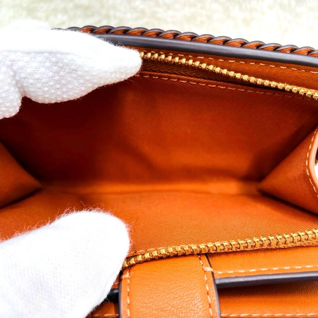 極美品　コーチ　ミディアム　ウォレット タビー　ブレイド L字ファスナー　金