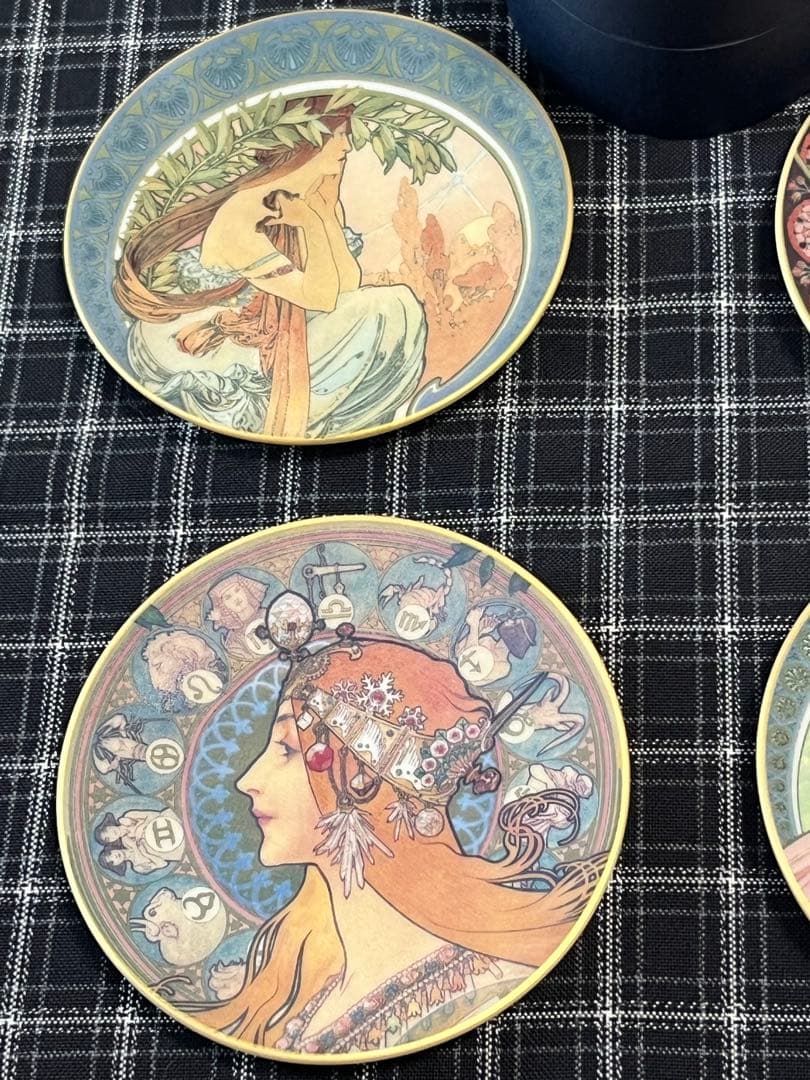 アルフォンス・ミュシャ プレート4枚セット